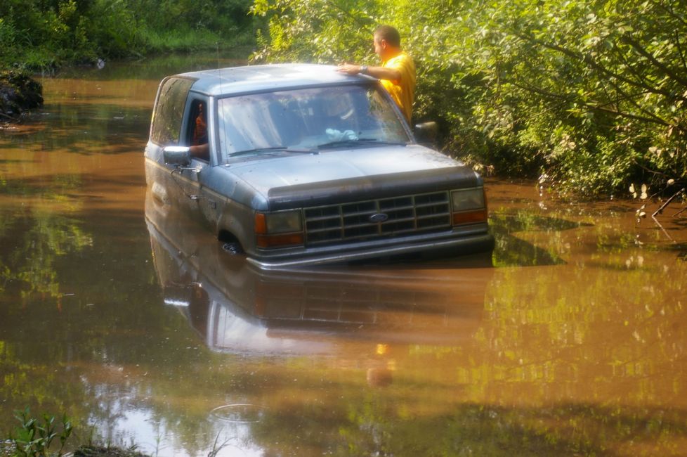 IMGP5215
The Ford is Stuck
