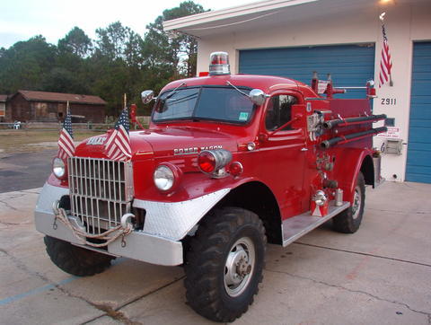 1961 WM300  Power Wagon Fire Truck
Bob Stopka's beautiful Power Wagon Fire Truck

